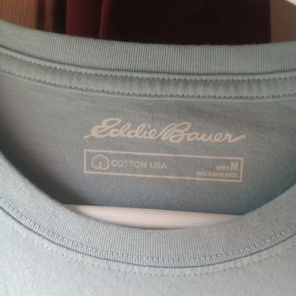 Eddie Bauer, EBTEK T-Shirt - Picture 3 of 5